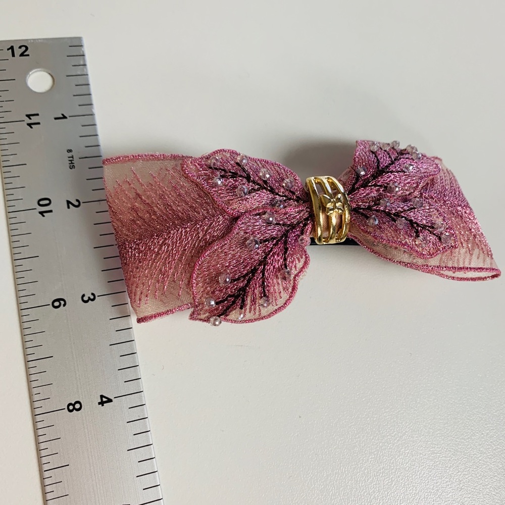 Hair accessories - Picture 4 of 4